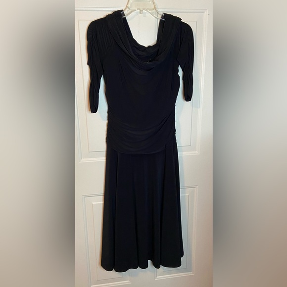 Jones New York Black Jersey Cowl Neck Dress Sz 12 - Picture 4 of 4